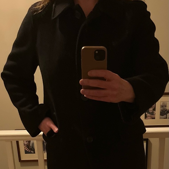 Vintage J. Crew women’s wool coat. Black. Size M. Great condition. - Picture 5 of 5